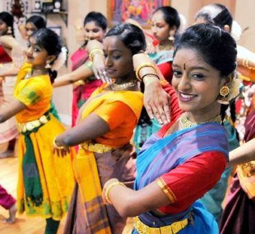 Scarborough sports field to see 1,100 Tamils dance love for Canada