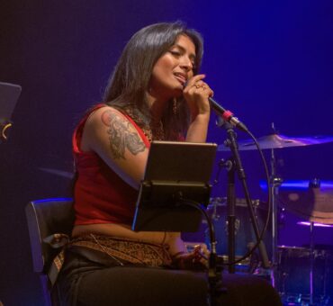 British Tamil singer Ashnaa Sasikaran announces intimate shows