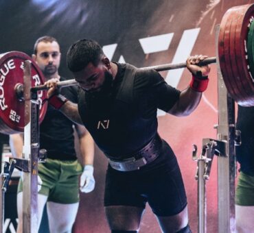 Tamil powerlifters embark on 1 million kilos in 24 hour challenge for charity